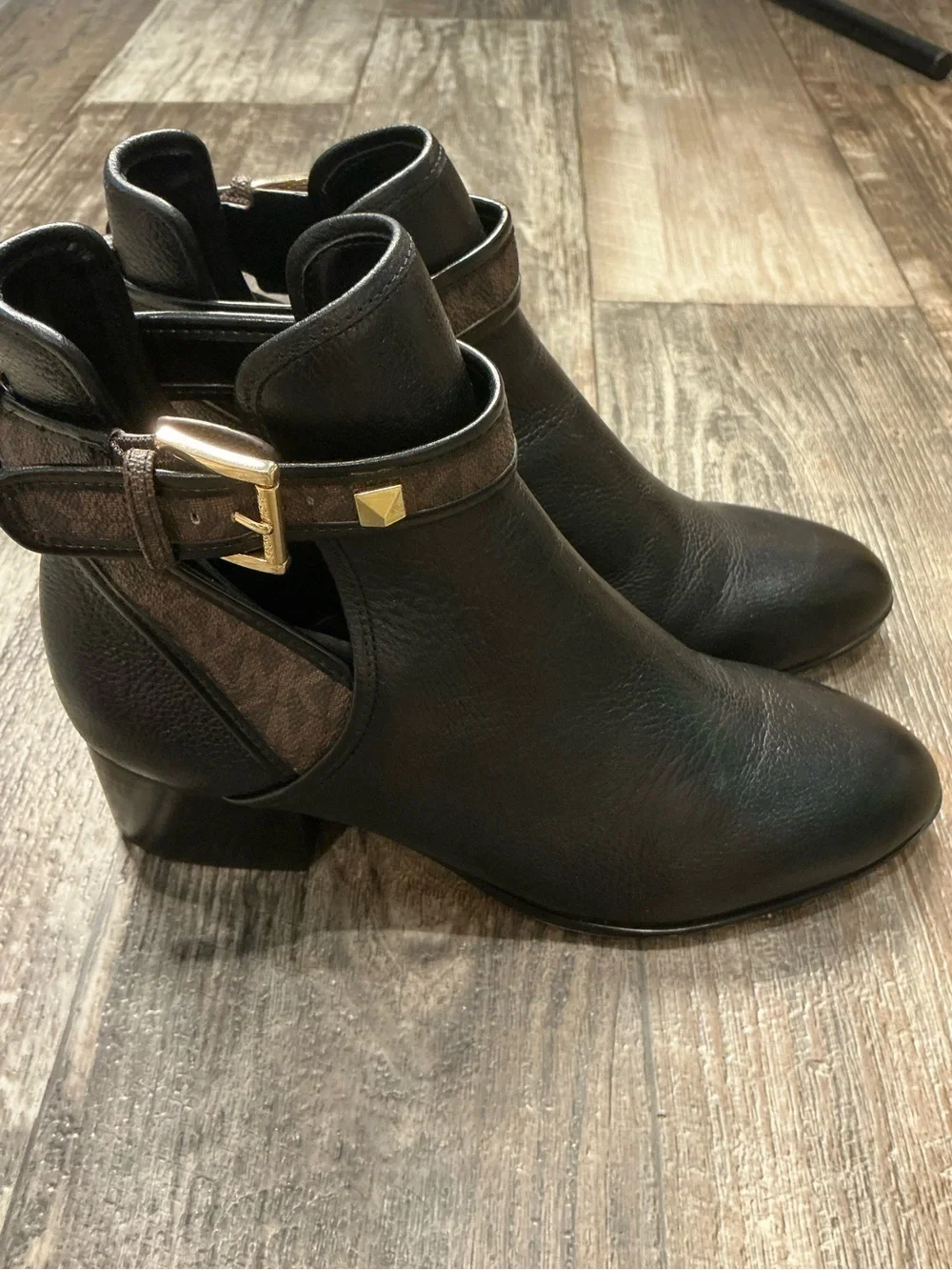 Michael Kors Black Leather Ankle Booties with Logo Strap and Gold Buckle Size 6
